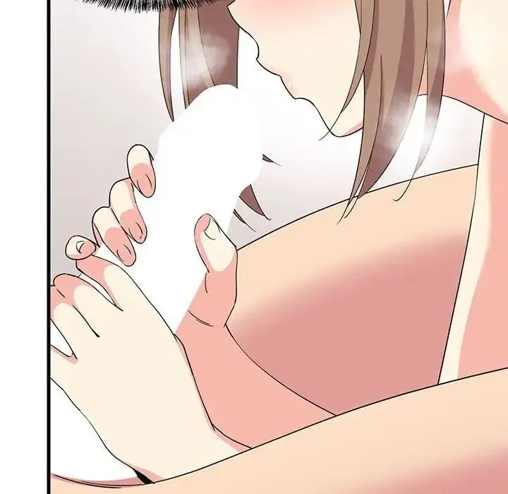 漫画《难缠姐妹偏要和我同居》第4话第10张图