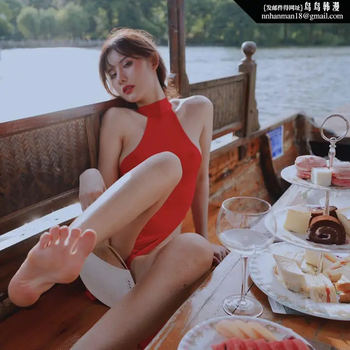漫画《阿朱性感图集》阿朱第5张图