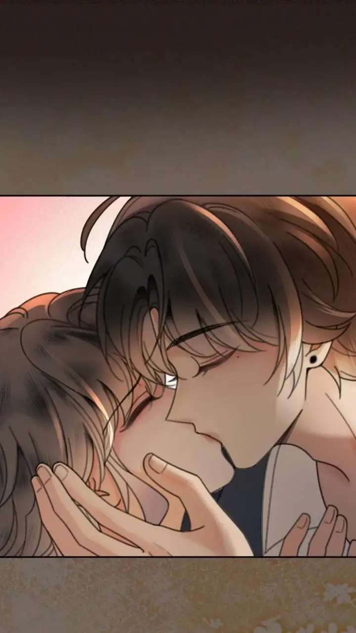 漫画《明撩！暗诱！和顶流影帝恋综撒糖》第315话 两人亲热被拍第6张图
