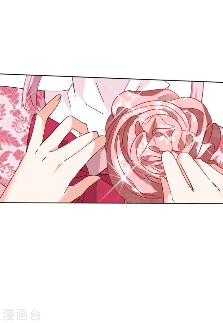 漫画《她来了，请趴下》第102话 挑选礼物2第25张图